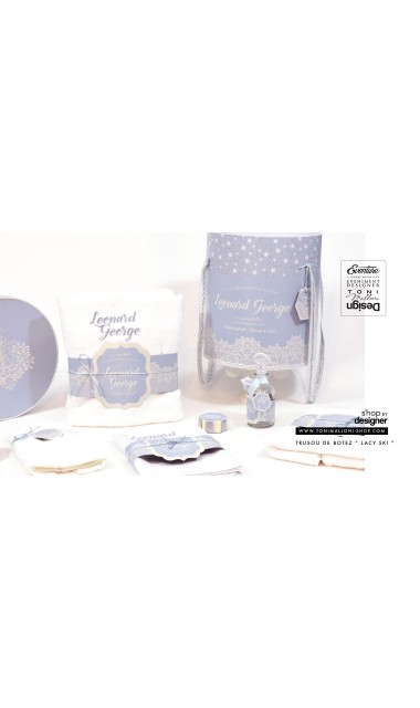Trusou botez baieti personalizat prin brodare cu numele bebelusului, Lacy Ski 6